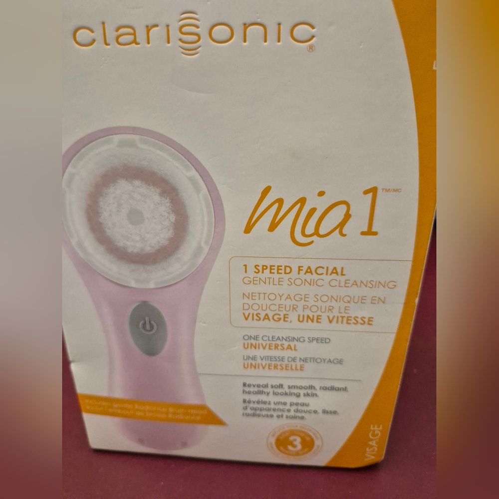 Clarisonic Mia 1 Sonic Cleansing Brush in Pink